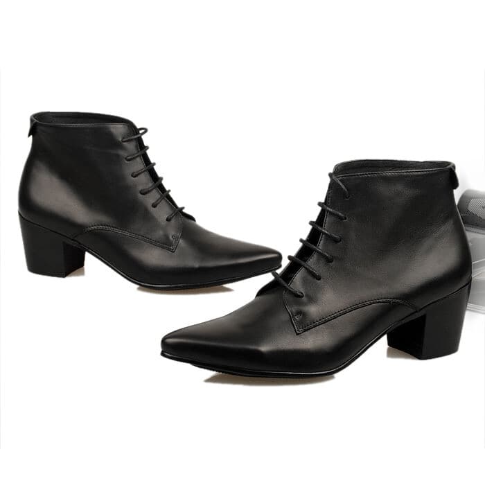 Versão britânica coreana bico fino aumentando sapatos de couro botas masculinas de cano alto botas curtas da moda sapato
