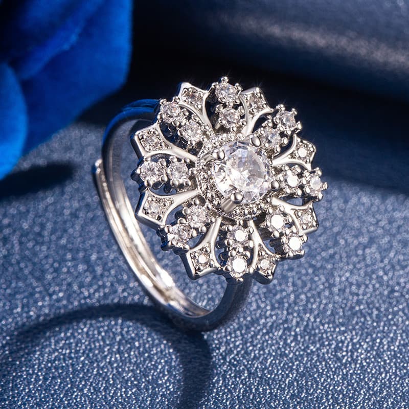 Anel de diamante em forma de floco de neve Super piscante de diamante completo que não desbota e antioxidação anel ajust