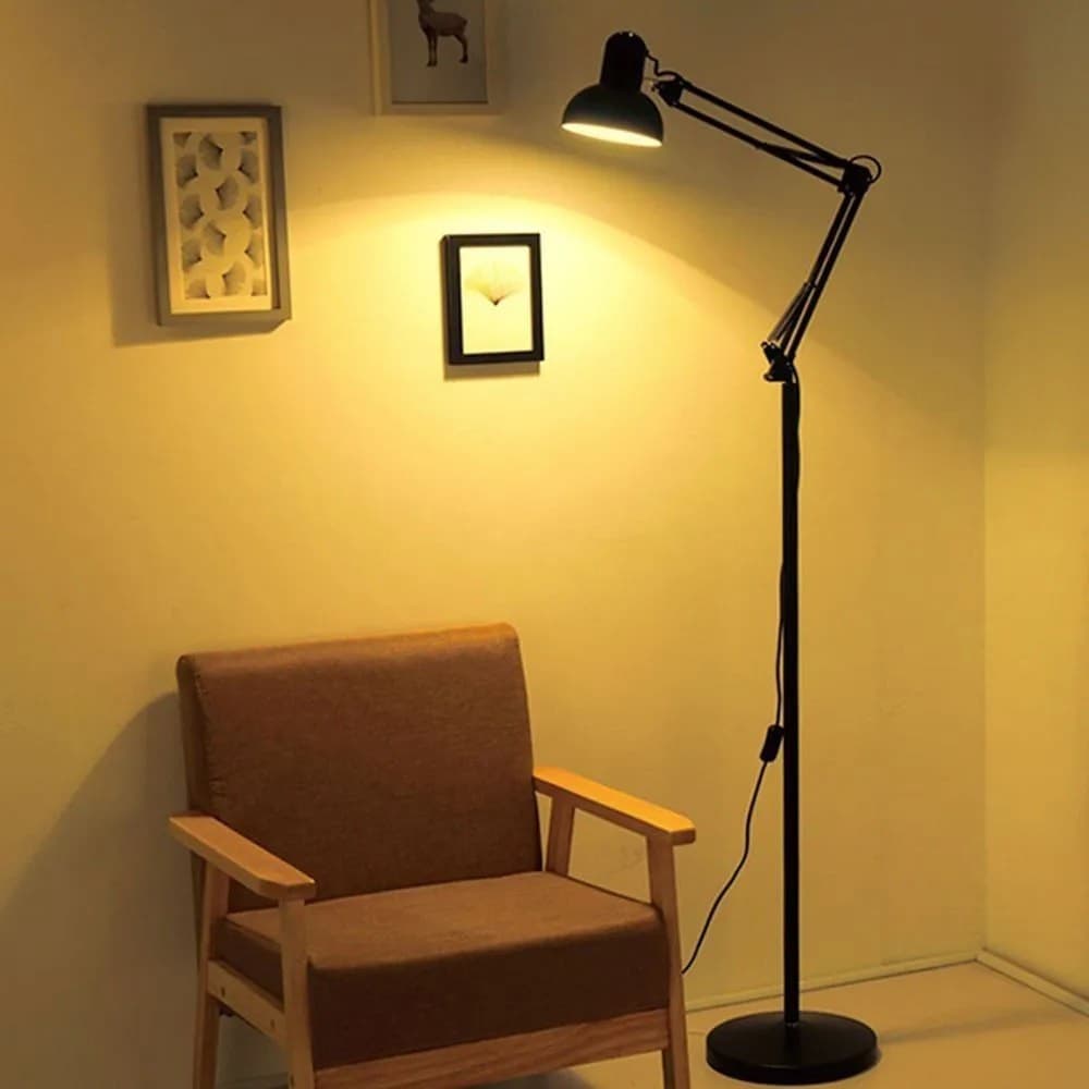 Luminaria Abajur de Chão Metálico com Braço Ajustável - Luz Direcionada para Leitura e Trabalho 190cm