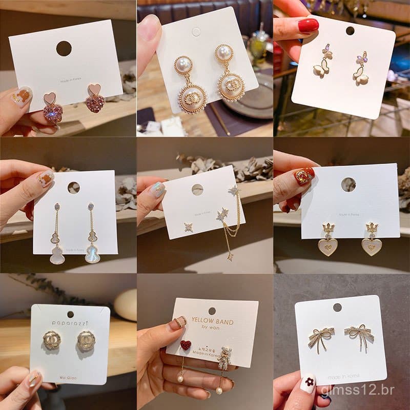 Brincos de Coração e Flor Cravejados de Diamantes Silver Needle Dongdaemun, Novos, Modernos, Elegantes, Pequenos e de Al