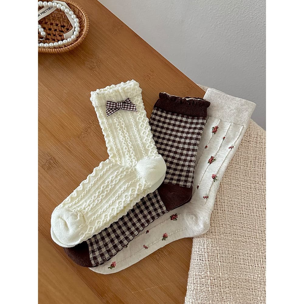 Meias femininas meias de tubo médio primavera verão puro algodão fio meias arco nicho pilha meias aveia cor ins na moda