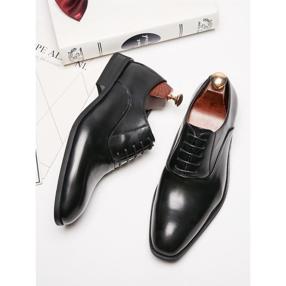 2026 novo estilo apontou Toe britânico simples negócios Formal sapatos de couro masculino rendas Casual cavalheiro escri