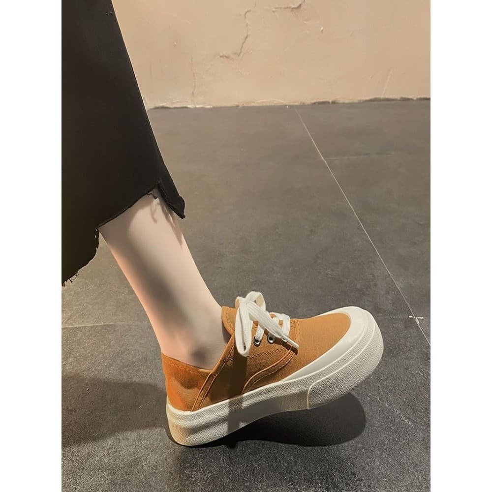 2025 novo estilo sapatos de redução de idade dois usar dedo do pé grande sapatos de lona de sola grossa feminino verão e