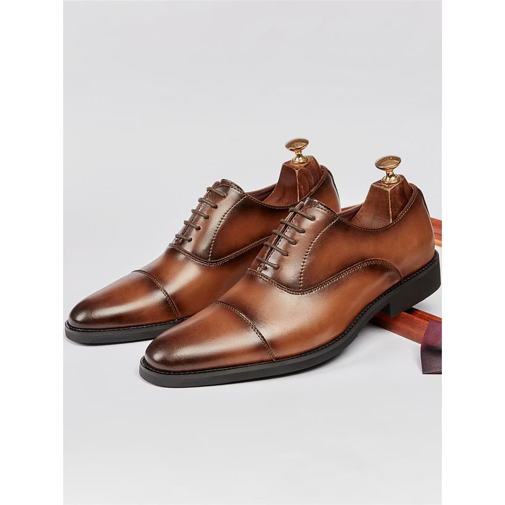 Sapatos de couro masculino couro genuíno 2026 novo estilo britânico sola macia negócios Formal Wear sapatos masculinos d