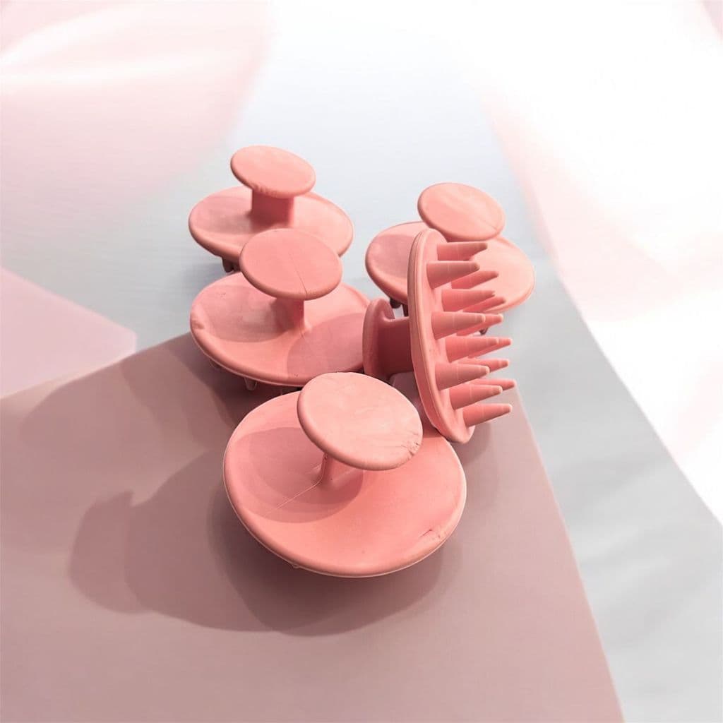 Escova massageadora de limpeza para couro cabeludo salão brinde preta ou rosa