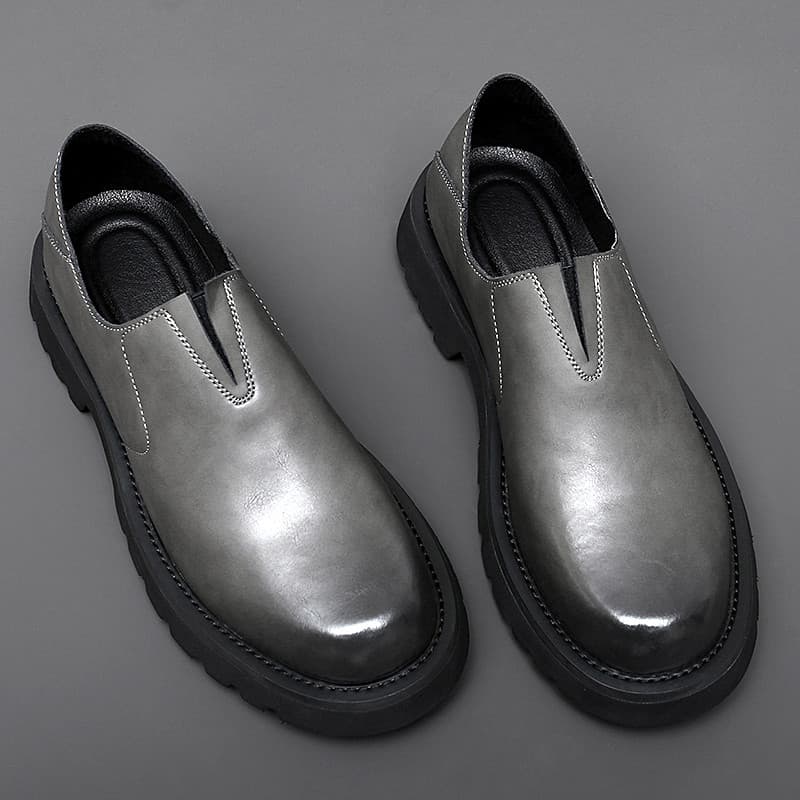 Sapatos masculinos outono deslizamento-On aumentando mocassins de sola macia estilo britânico couro genuíno negócios cas