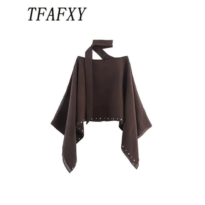 TFAFXY 2025 Streetwear Chic Capa Feminina Sólida com Rebites, Gola Redonda, Cachecol, Manga Longa, Capa Solta, Nova Moda