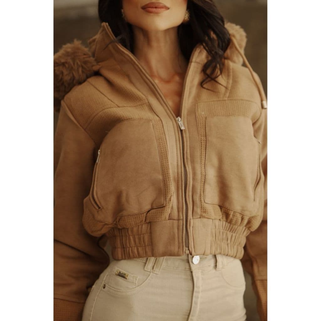 Jaqueta Puffer Lã Batida Feminina Forrada Pelinhos Premium com Capuz Removível Agasalho Inverno