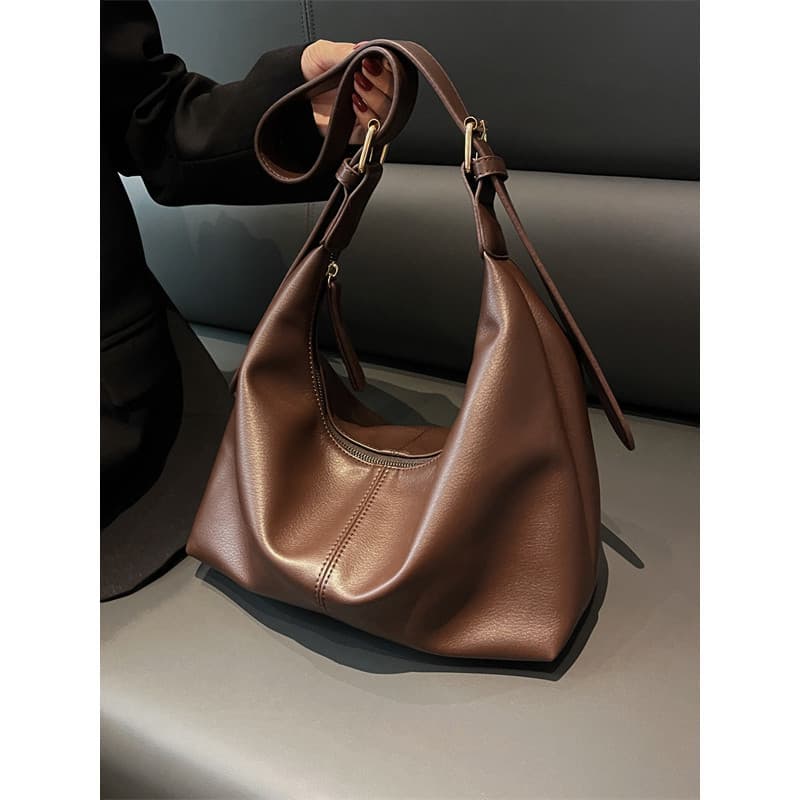 Grande capacidade saco feminino 2022 novo estilo na moda outono inverno sacola de trabalho Commuter saco nicho ombro men