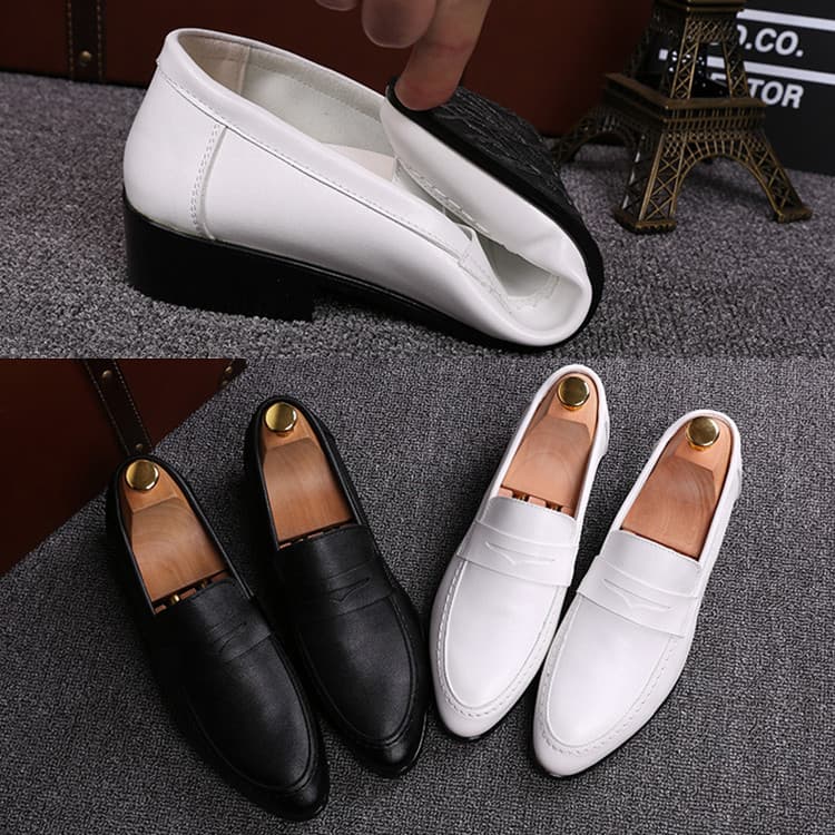 Homens homens apontou Toe sapatos de couro masculino capa britânica pé respirável preguiçoso sapatos casuais noivo sapat