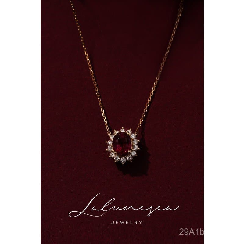 Colar de rubi em prata esterlina S925 banhada a ouro 18K, com um requintado pingente de zircônia vermelho-garnet, vintag