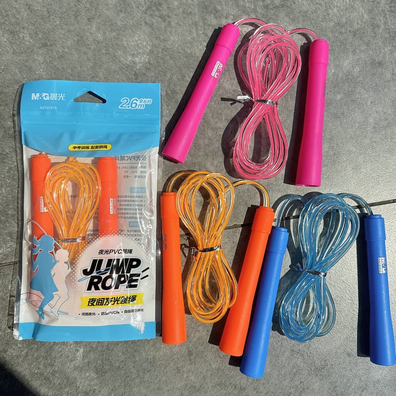 Corda de pular luminosa de PVC com luz matinal 97415 Treinamento de exame de admissão ao ensino médio Combinando Ajuste