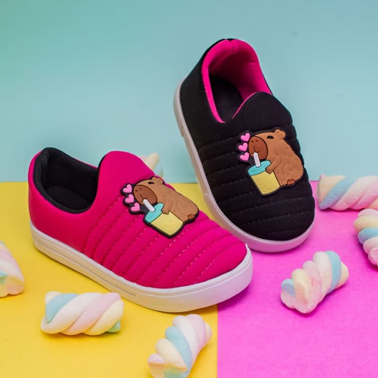 Tênis Infantil Menina Calce Fácil Capivara Confortável Macio Escolar Casual Moda Promoção Juvenil