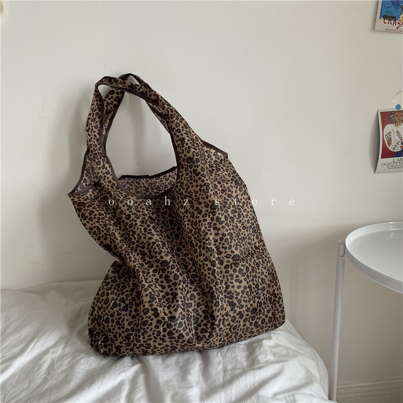 Esta bolsa com estampa de leopardo está extinto ~ Knock Bolsa de compras leve e ecológica de grande capacidade Bolsa dob