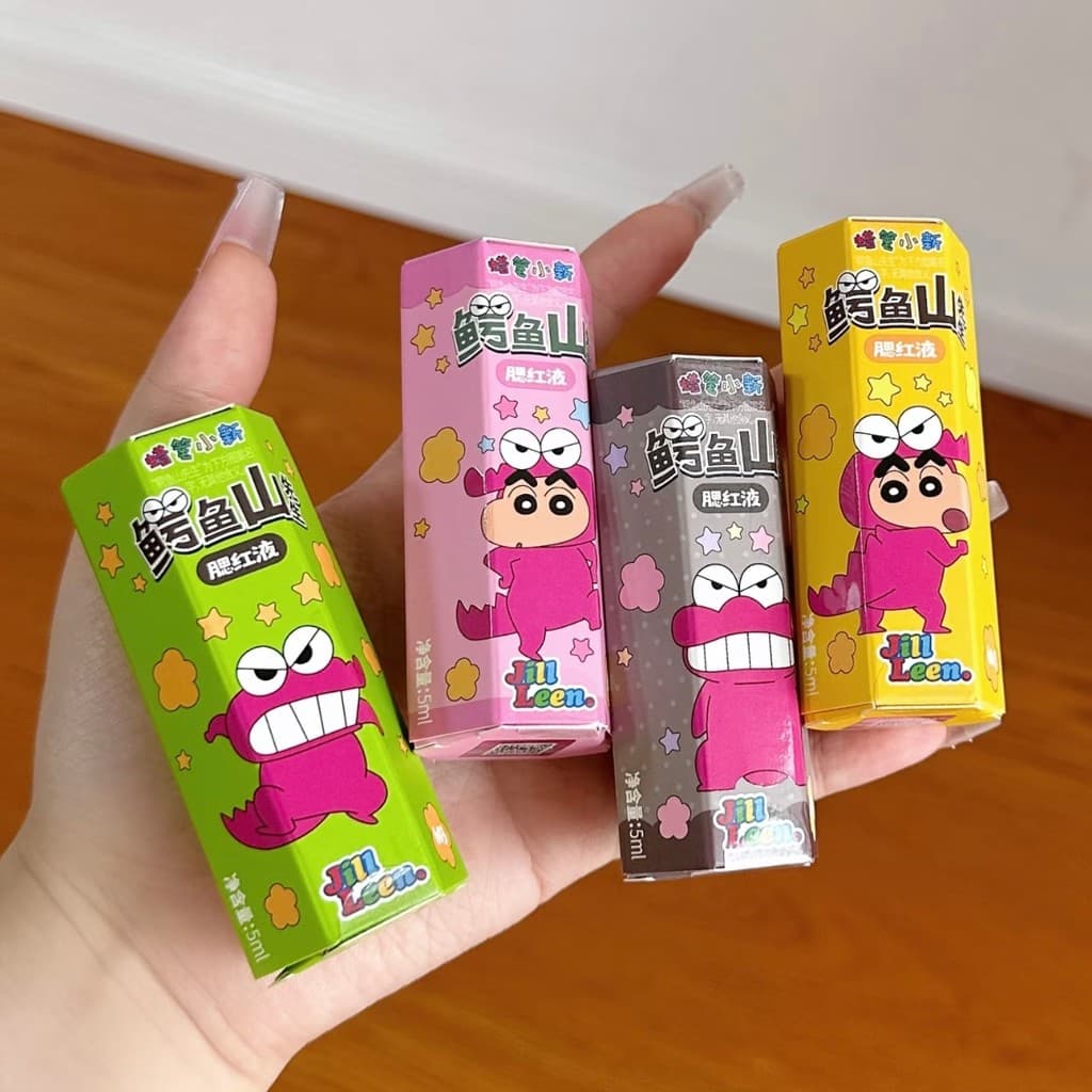JILLLEEN Crayon Shin-Chan Co-Branded Líquido Blush Creme de Lama Líquido Expansão Atmosfera Reparação Melhora Naturalmen