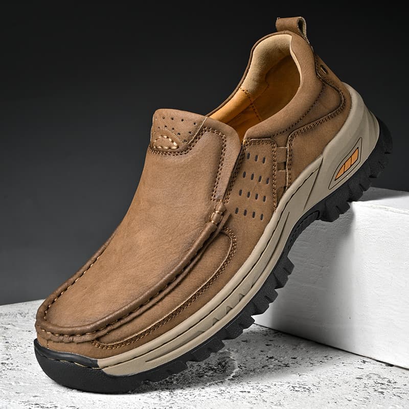 Comércio exterior sapatos de couro casuais masculino outono novo estilo sapatos masculinos de um Pedal sola macia pai sa