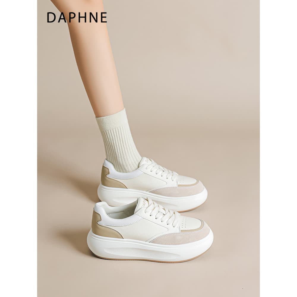 Daphne sapatos brancos de sola grossa femininos 2026 verão novo estilo sapatos femininos venda quente moda temperamento