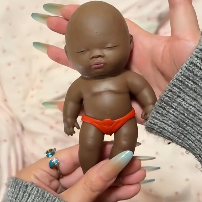 Brinquedo Criativo para Alívio do Estresse Boneca Natasha TPR de Tamanho de Palma Brinquedo de Recuperação Lenta Boneca