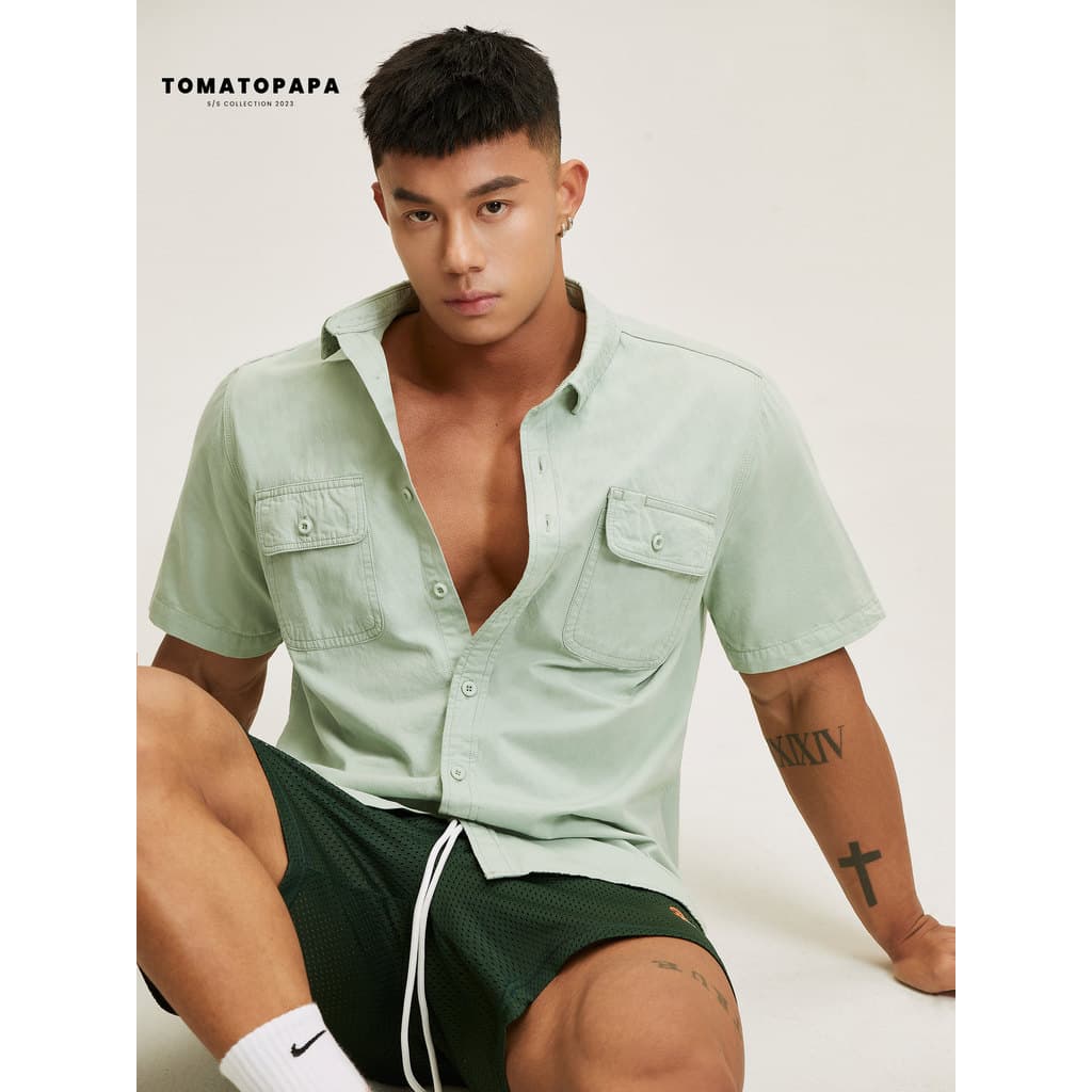 TOMATEPAPA Novo Estilo Camisa de Manga Curta Bolso Duplo Simples Cor Sólida Básica Lapela Botão Cardigan Top Masculino