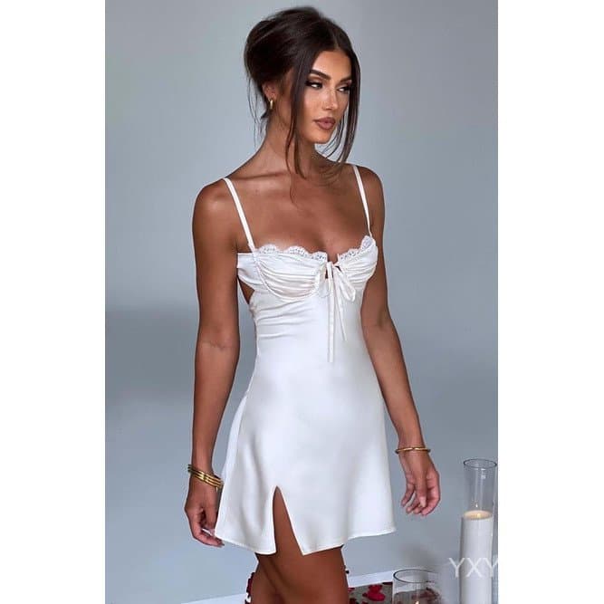 Lindo Vestido Skinny De Verão Sem Mangas Com Renda