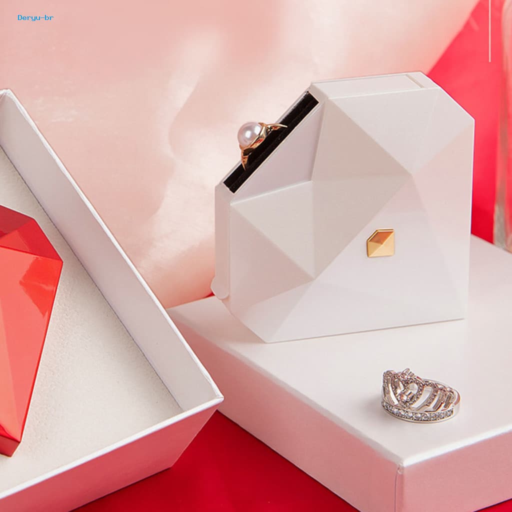 Shaped Ring Box Polished Finish Heart Jewelry Gift with Soft Flannel Lining Texture Automatic Opening Engagement for Val