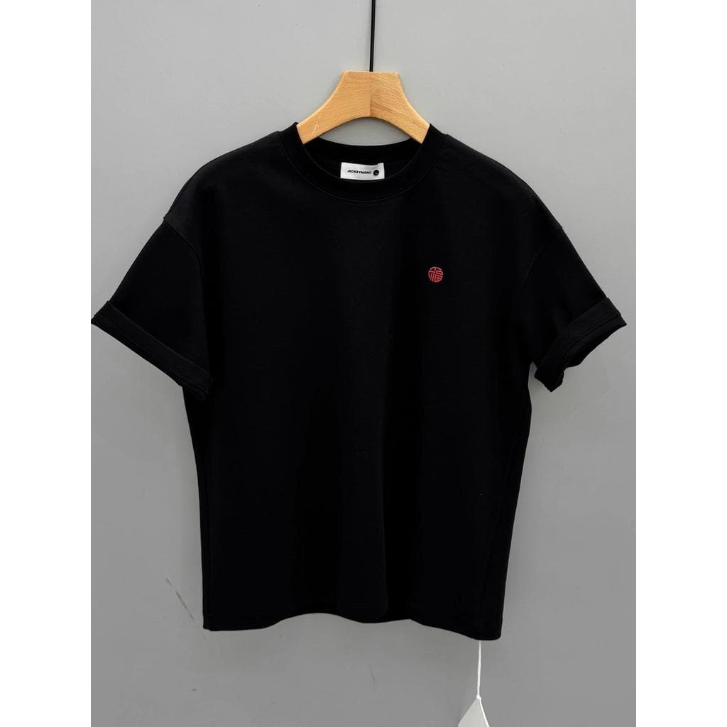 Primavera verão novo estilo masculino Fuzi bordado cor sólida em torno do pescoço de manga curta camiseta americana na m