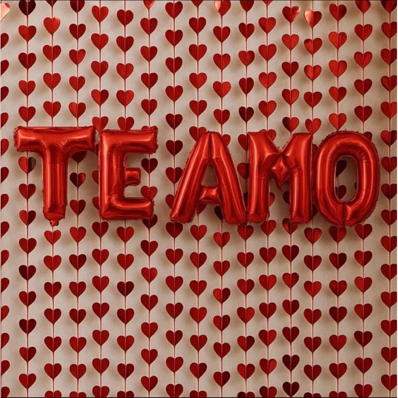 Kit Romântico 01/02 Cortina De Coração + Balão Te Amo Vermelho Dia das Mães/Namorados/Aniversários