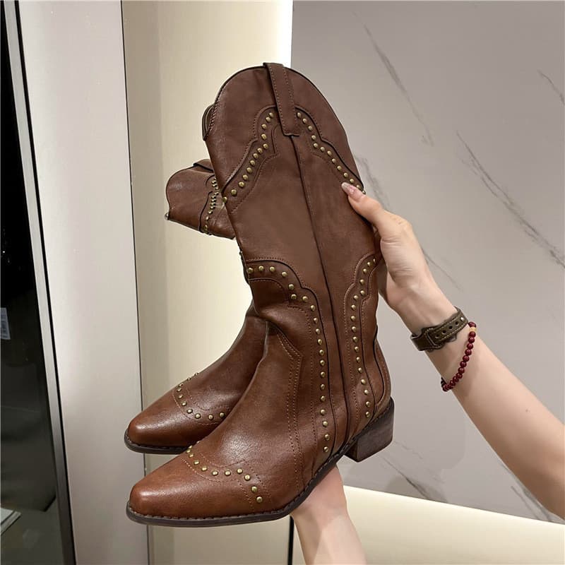 Botas femininas de salto grosso e tamanho grande, estilo retrô francês com bico fino, novas botas de montaria para outon