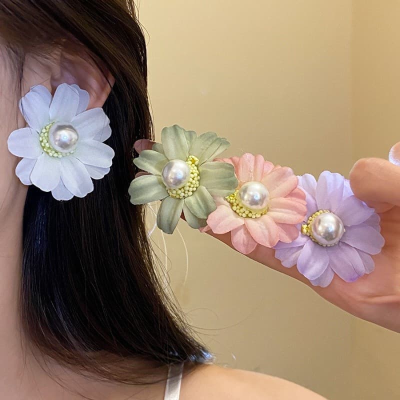 1 Par De Brincos De Doces Personalizados E Criativos Com Flor De Tecido Pérola