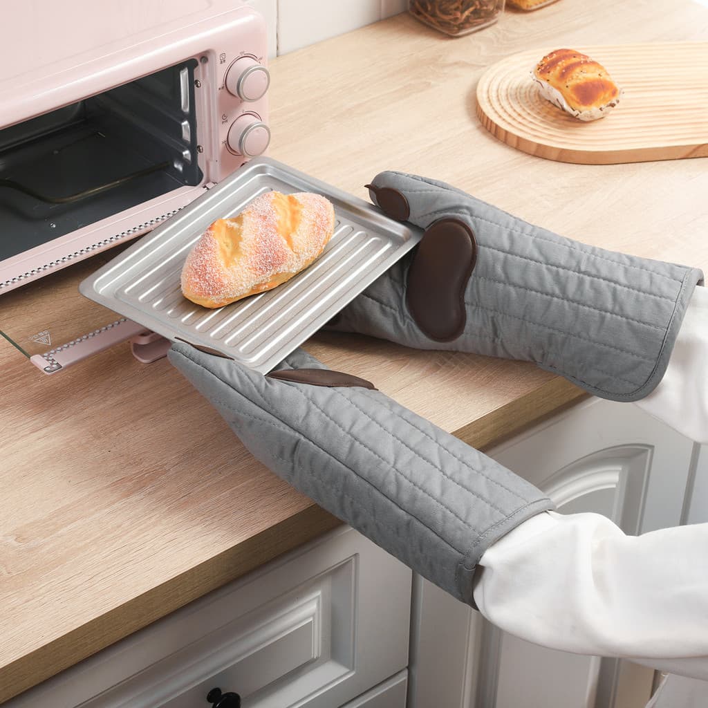 Novo estilo luvas de isolamento térmico de micro-ondas impressão antiderrapante luvas de forno de Silicone estilo urso
