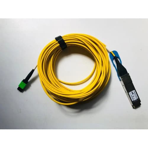 Cabo Fibra Óptica Mpo/(f) X Mpo/(m) 8f + Qsfp28 100g 13m.