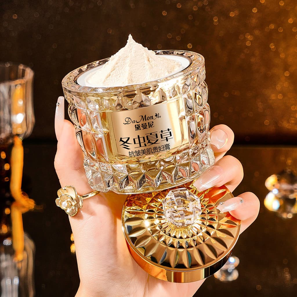 Cordyceps Sinensis Anti-Rugas Beauty Lady Cream 丨 Luxuoso Hidratante Sedoso Delicado Creme Iluminador para Tom de Pele