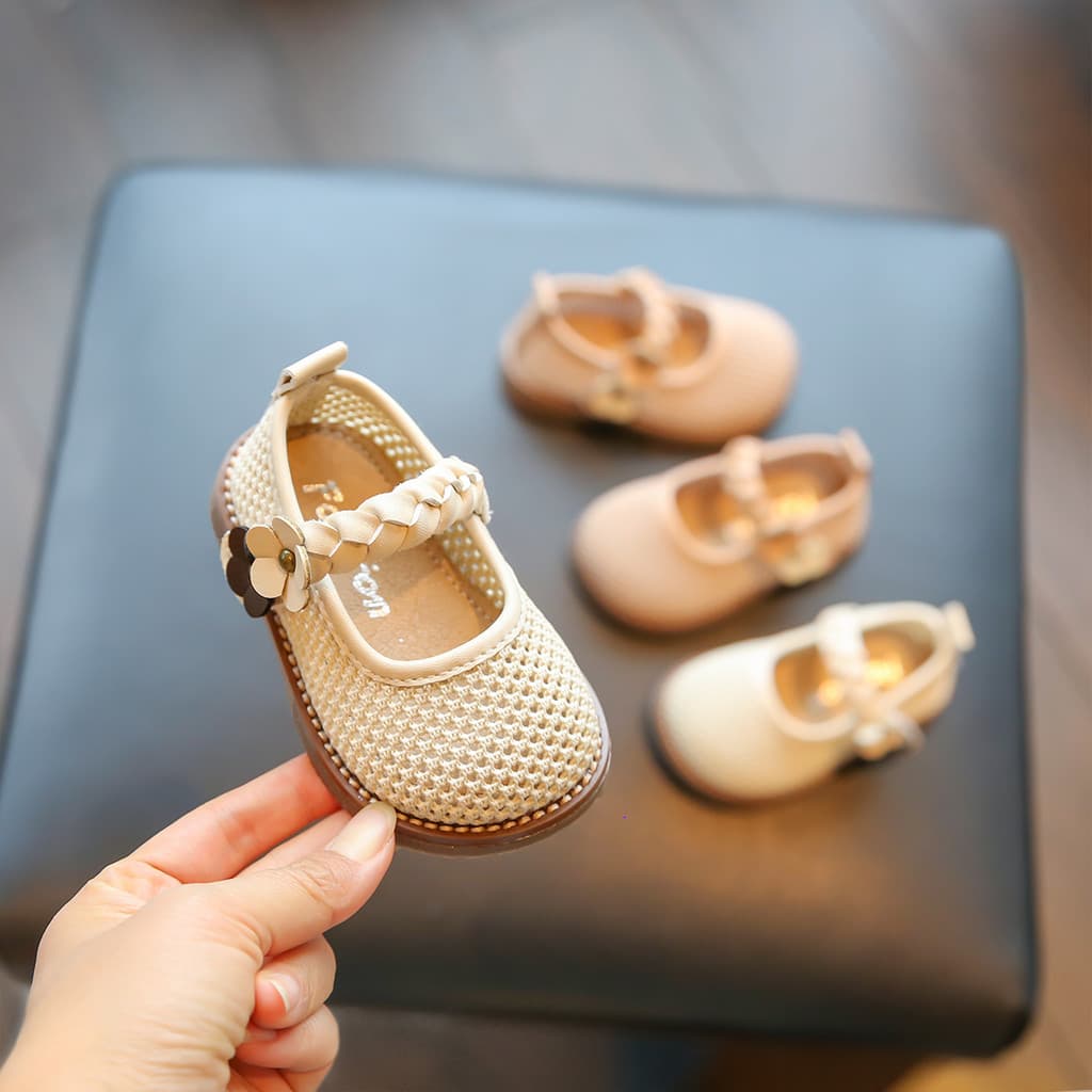 Sapatos de menina