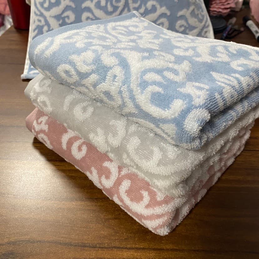 Toalha japonesa única de algodão puro espessada em relevo Jacquard palácio artesanato algodão macio absorvente toalha de