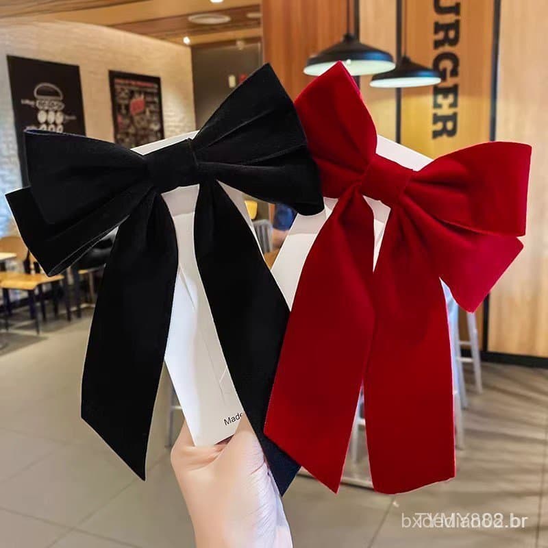 Elegante presilha de cabelo com laço de fita de veludo, adequada para mulheres e meninas usarem em casamentos e festas.