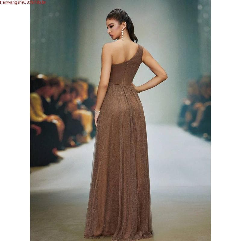 Vestido Tule Com Brilho de Luxo para festas casamentos e Formaturas Madrinhas