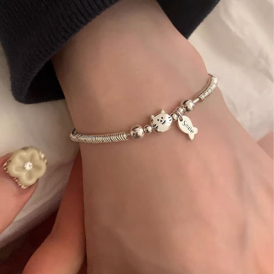 Pulseira Delicada com Pingente de Gato Peixe Joia Acessório para Presente