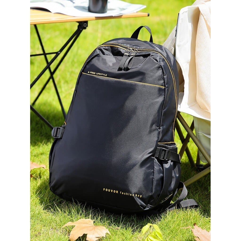 Mochila leve para atividades ao ar livre para mulheres, modelo novo 2025, mochila pequena à prova d'água em tecido Oxfor