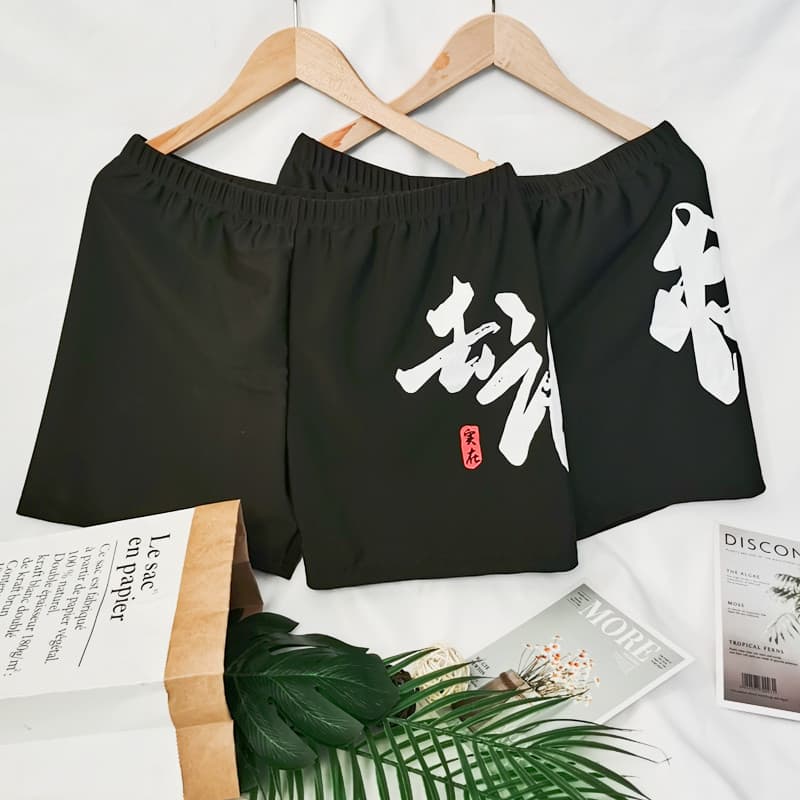 Calções de banho masculino novo estilo cor sólida impresso com cordão tamanho grande confortável elástico de secagem ráp