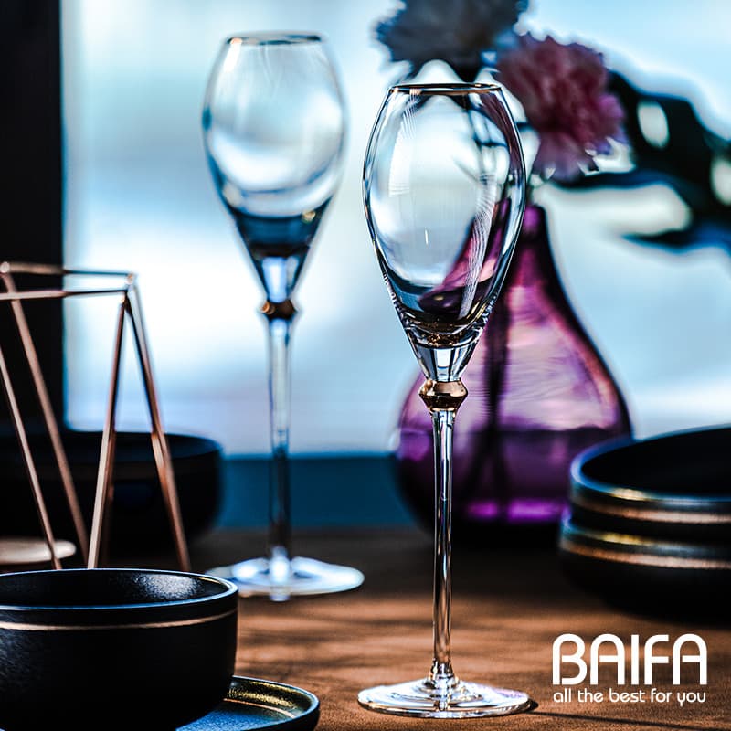 Cálice de pintura de ouro de alta qualidade de luxo europeu nórdico doméstico ins estilo Bordeaux copo de vinho cristal