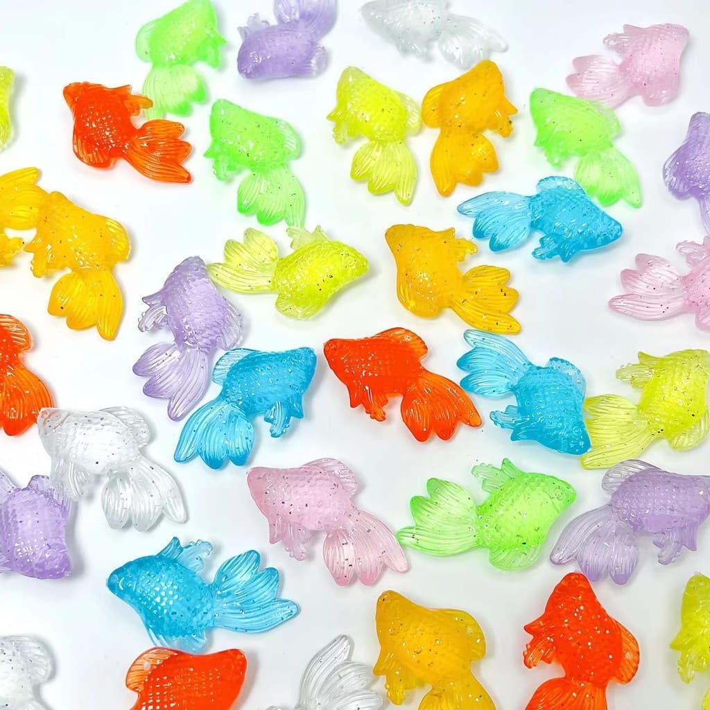 10 Unidades/Pacote Peixe Cintilante DIY Creme Cola Artesanal Resina Acessórios Materiais Para Grampos De Cabelo Casos De
