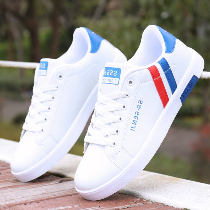 Primavera novo estilo masculino All-Match sapatos brancos casuais 2026 juventude masculina de cano baixo sola macia resp