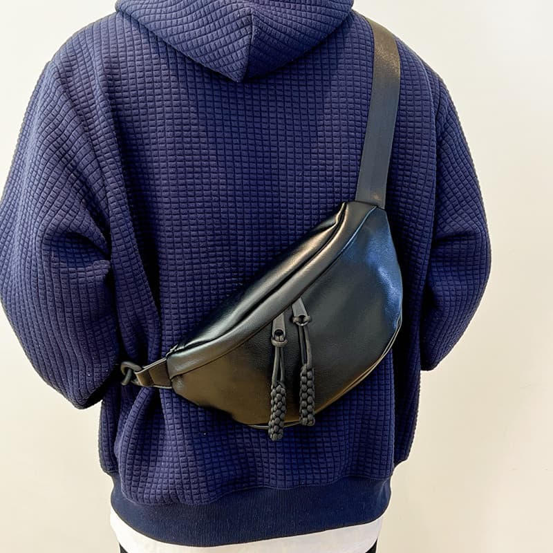 Street Wear saco de peito masculino simples à prova dwaterproof água couro do plutônio saco do mensageiro versão coreana