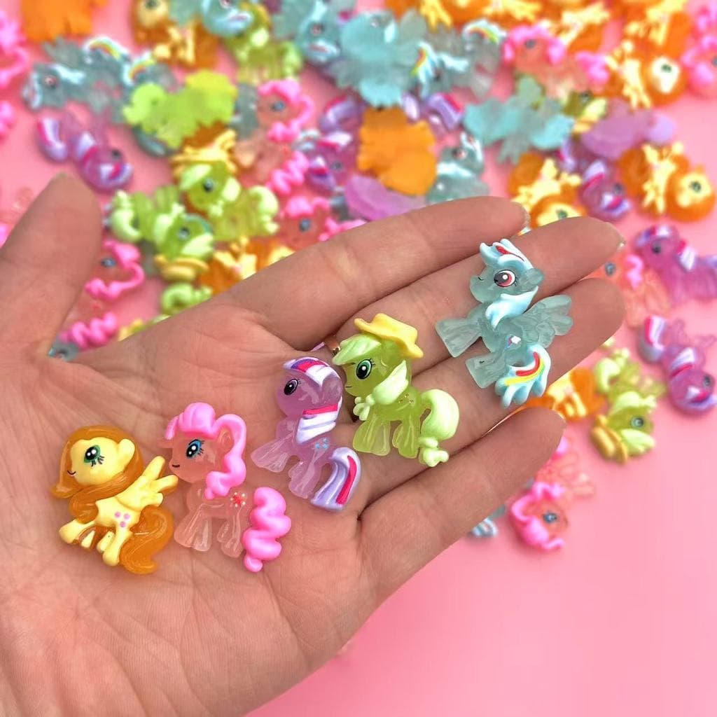 Acessórios De Resina De Pônei Que Brilham No Escuro , Chaveiro De Grampo De Cabelo DIY Modelo De Desenho Animado Fofo
