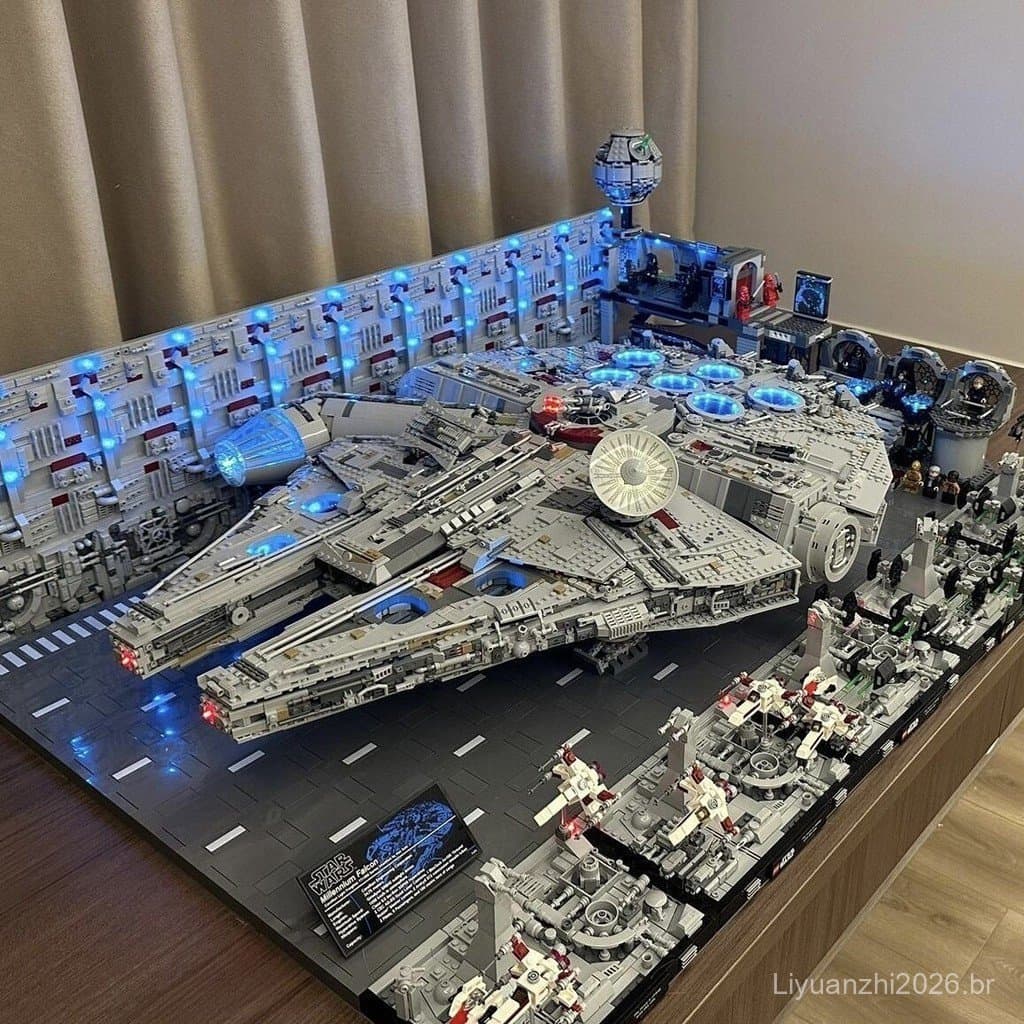 2500 blocos de montar, compatíveis com as séries  Millennium Falcon e Star Wars, adequados para meninos de 2XMR 6WQN