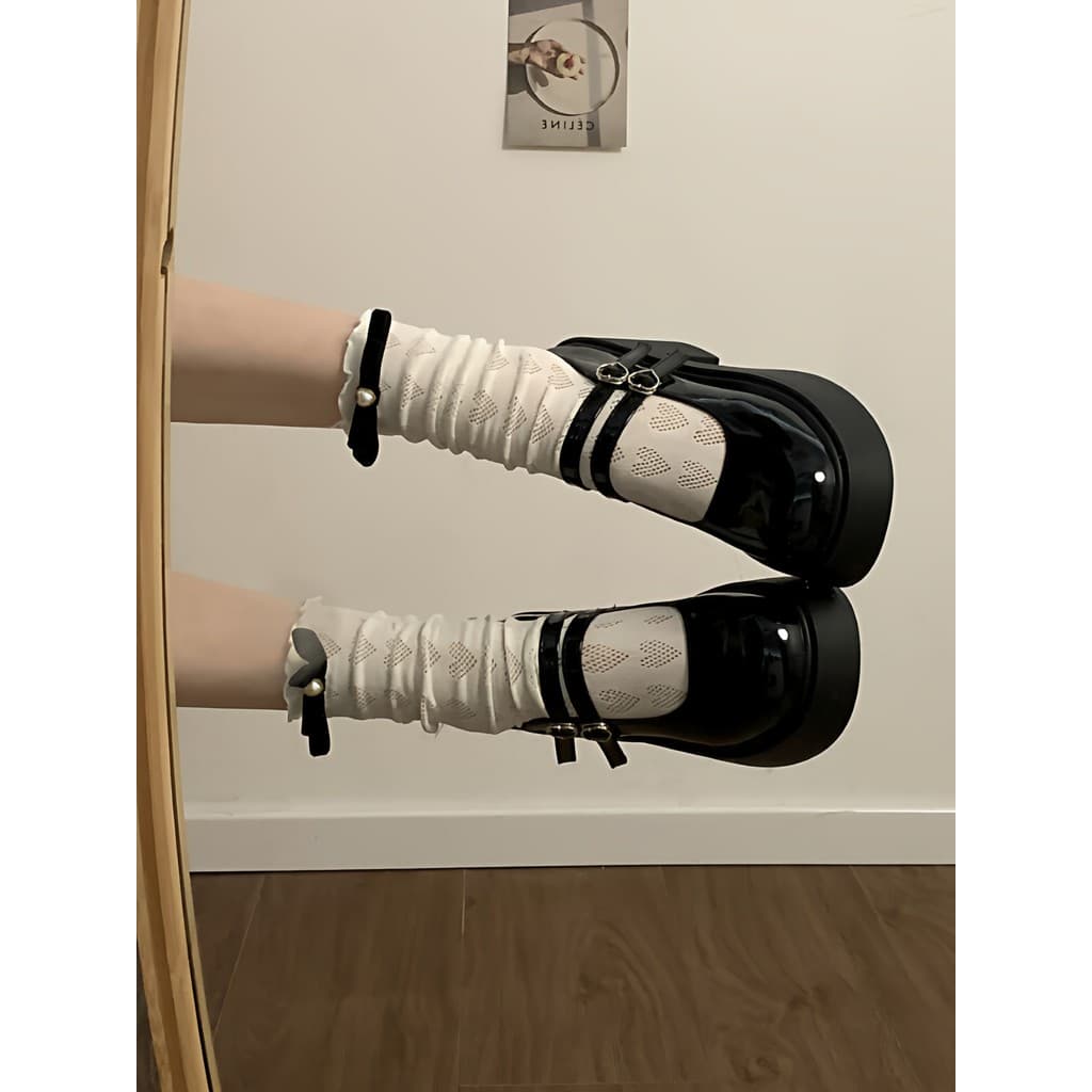 Preto estilo britânico Mary Jane sapatos femininos pequeno aumentando pequenos sapatos de couro feminino de sola grossa