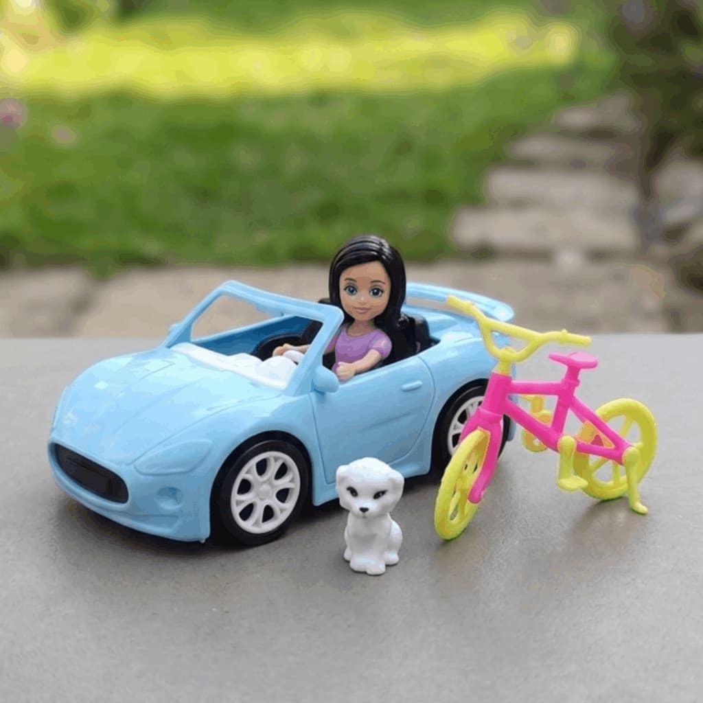 Boneca Judy com Carro Azul + Bicicleta +  Cachorrinho Colecionável Brinquedo Menina