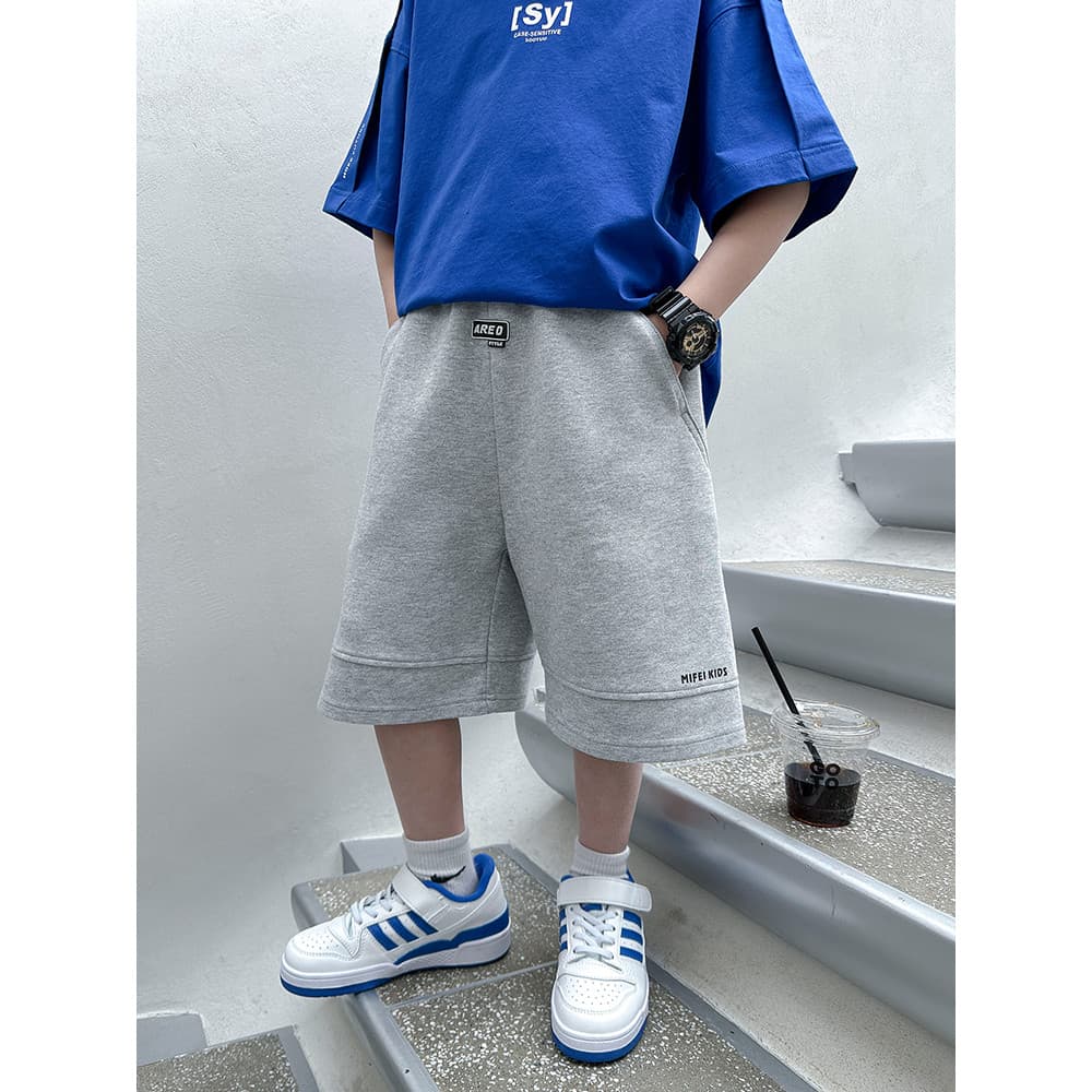 Panda redondo menino Shorts verão 2025 novo estilo calças casuais crianças respirável estilo fino moda calças de cinco p
