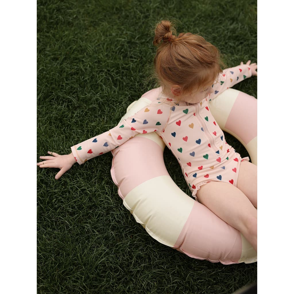 2026 novo estilo meninas ins temperamento maiô de uma peça roupas de verão pequeno médio crianças protetor solar Floral
