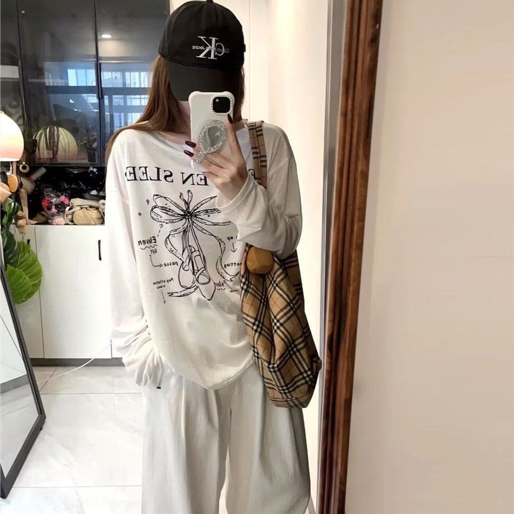 Verão fino ligeiramente transparente protetor solar blusa feminina solta branca de manga comprida camiseta Design nicho